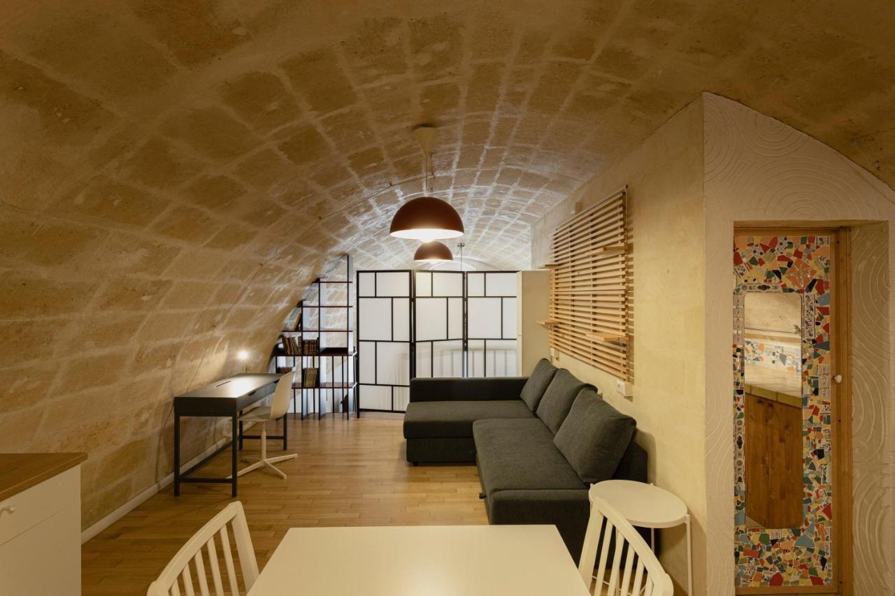 Dimora 1919 Luxury Loft Villa มาเตรา ภายนอก รูปภาพ